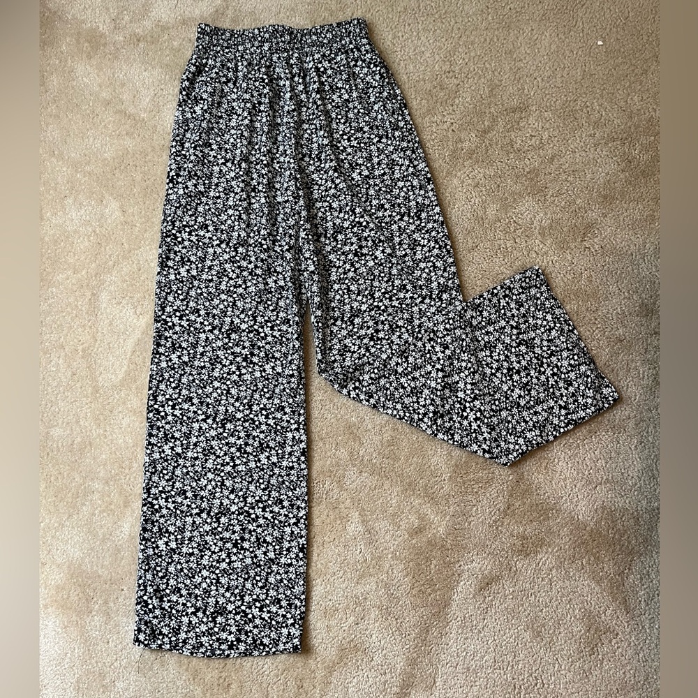 high waisted back and white flower patterned wide leg dress pants